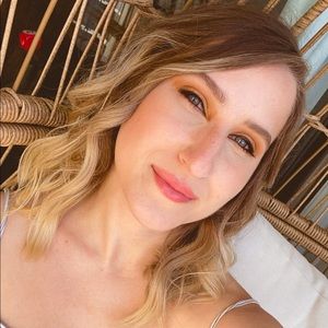 Meet your Posher, Jaclyn